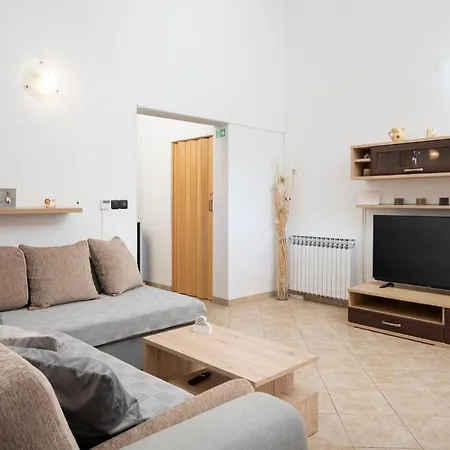 Apartamento Apartment Anna Šišan